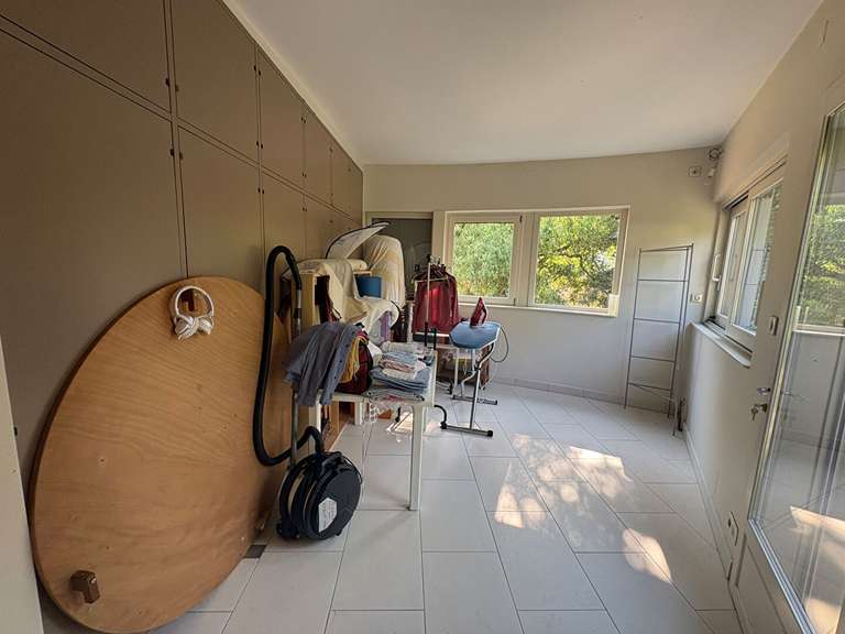 Maison Saint-Étienne-de-Maurs - 4 chambres - 243m²