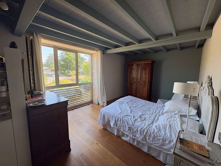 Maison Saint-Étienne-de-Maurs - 4 chambres - 243m²