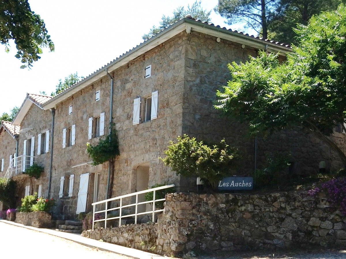 Maison Saint-Étienne-de-Serre