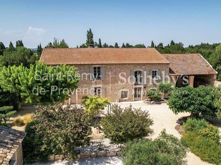 Maison Saint-Étienne-du-Grès - 9 chambres - 495m²