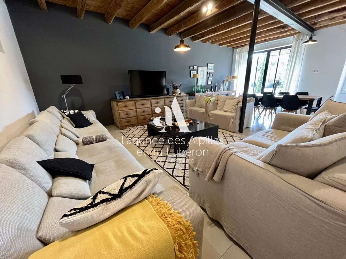 House Saint-Étienne-du-Grès