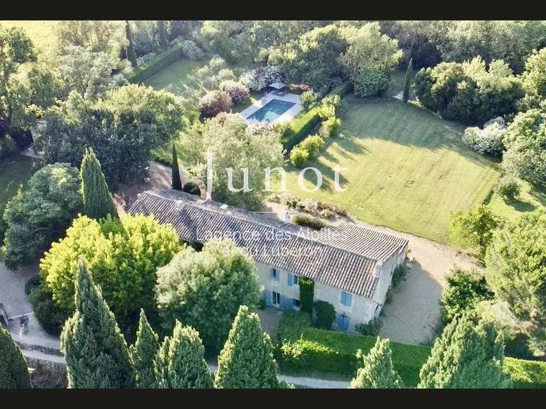 Maison Saint-Étienne-du-Grès - 7 chambres - 400m²