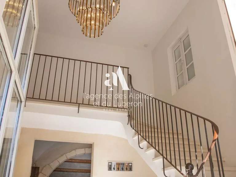 House Saint-Étienne-du-Grès - 9 bedrooms - 500m²