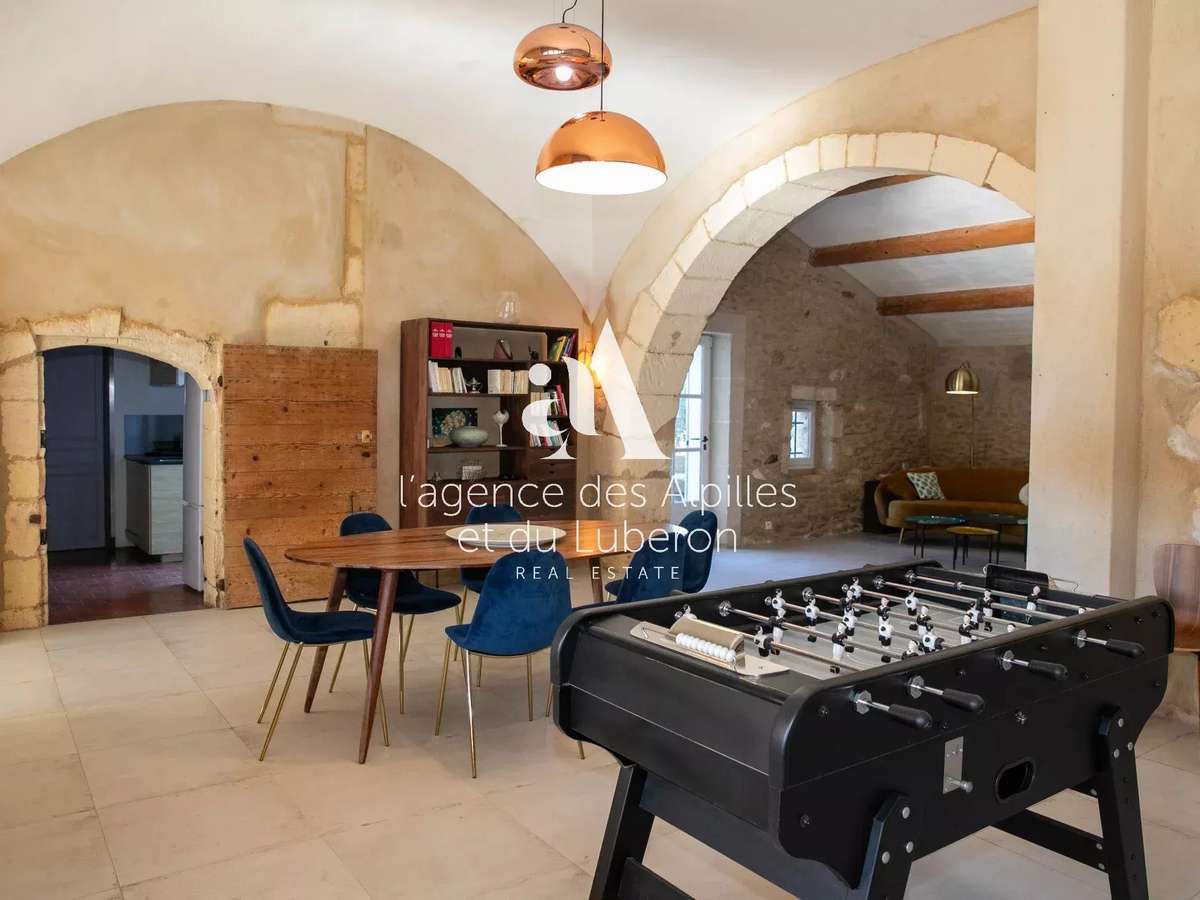 House Saint-Étienne-du-Grès