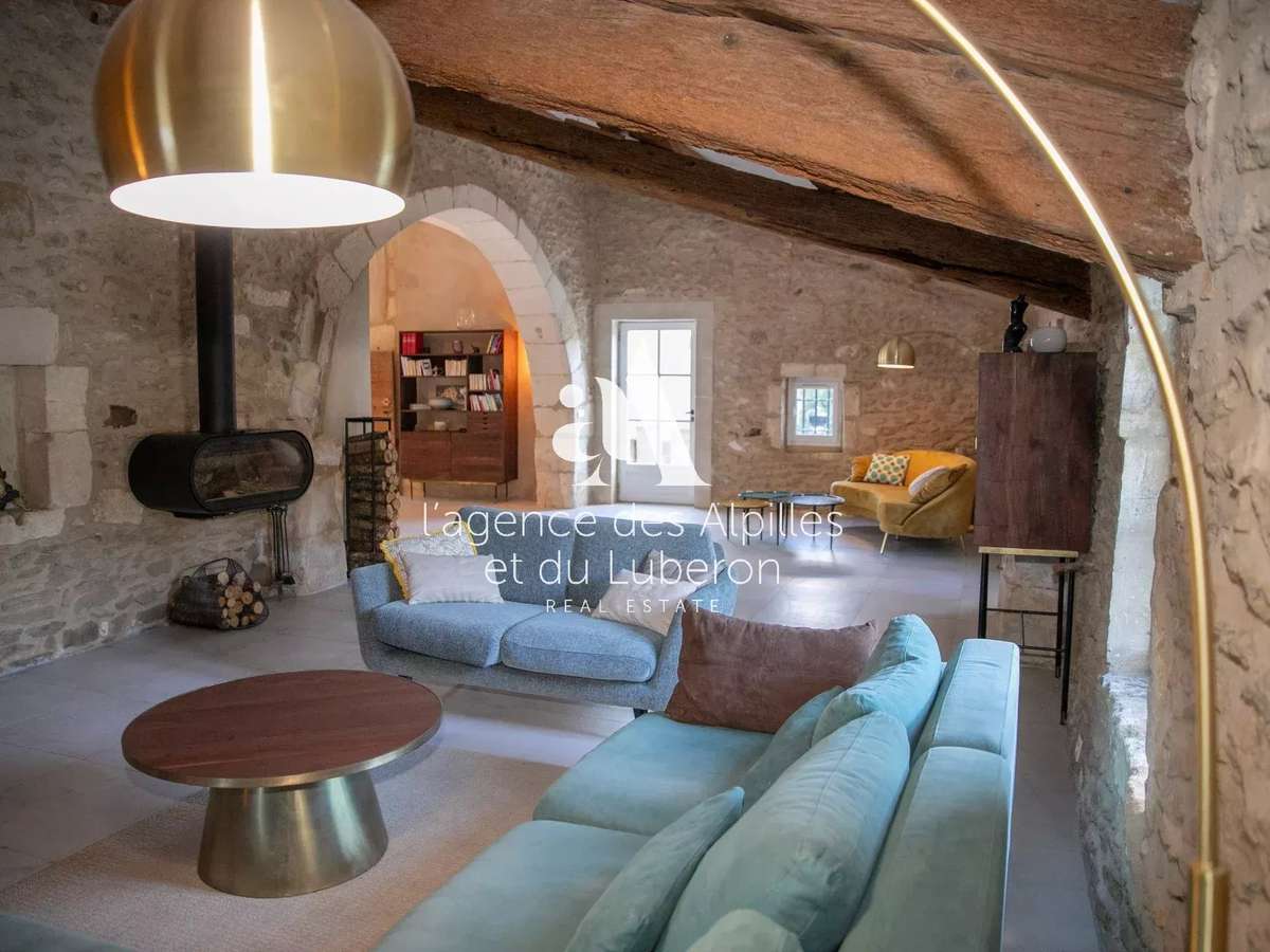 House Saint-Étienne-du-Grès