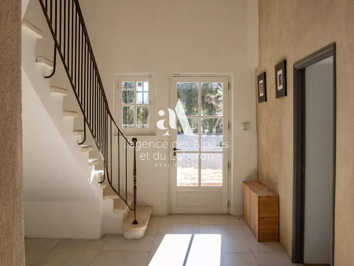 House Saint-Étienne-du-Grès