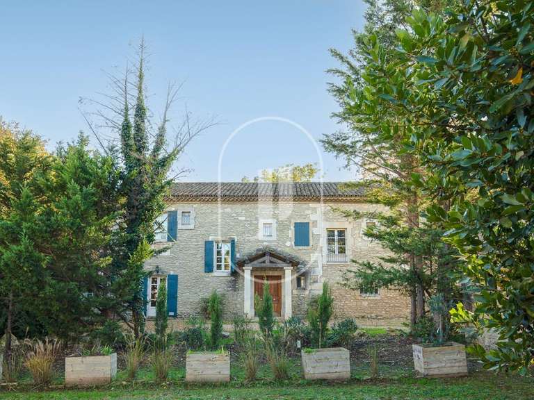 Maison Saint-Étienne-du-Grès - 10 chambres - 520m²
