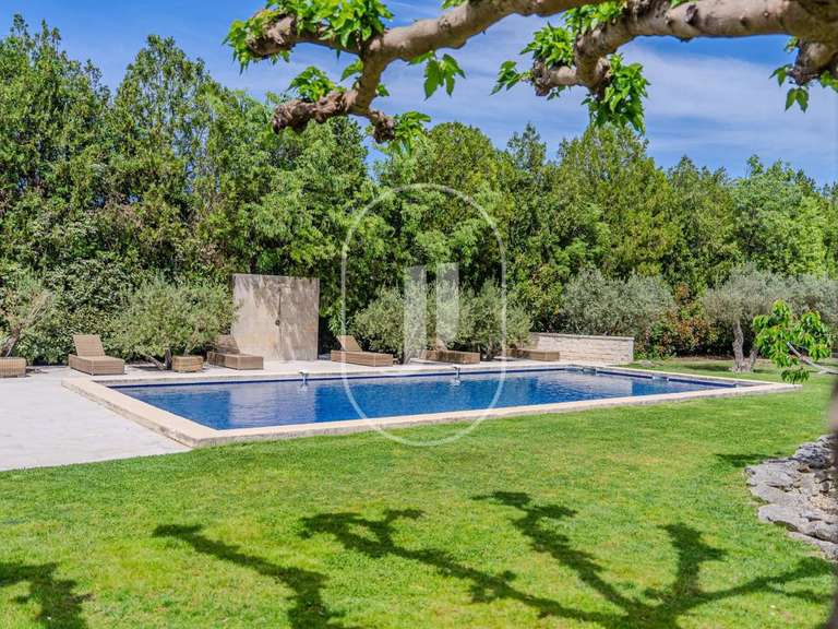 Maison Saint-Étienne-du-Grès - 10 chambres - 466m²