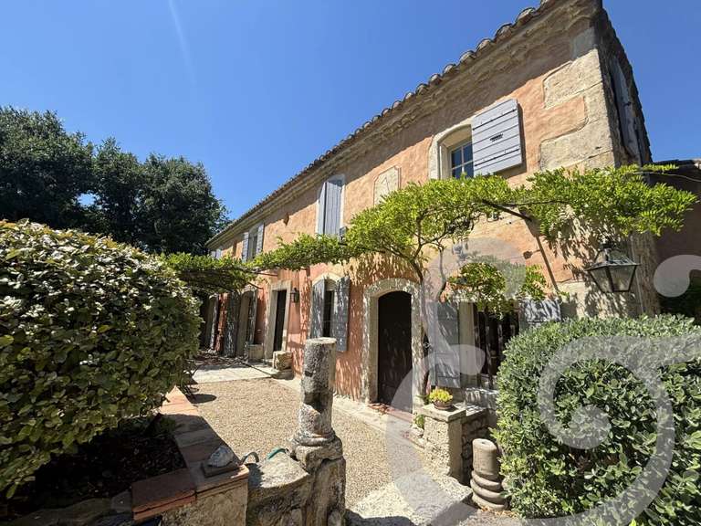 Maison Saint-Étienne-du-Grès - 193m²