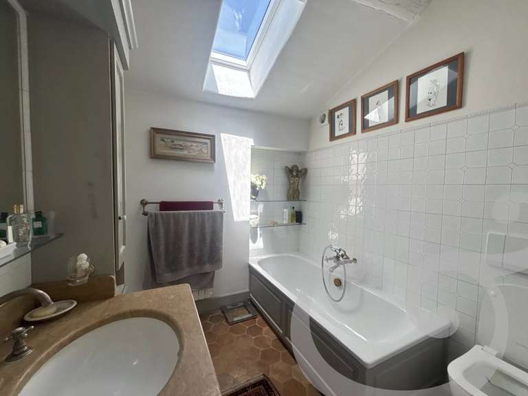 Maison Saint-Étienne-du-Grès - 193m²