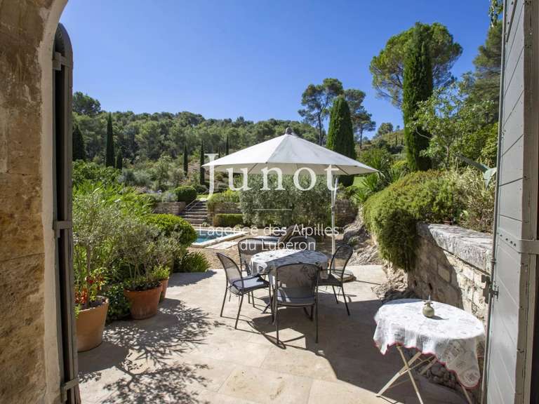 Maison Saint-Étienne-du-Grès - 5 chambres - 275m²