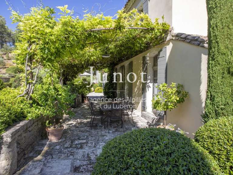 Maison Saint-Étienne-du-Grès - 5 chambres - 275m²