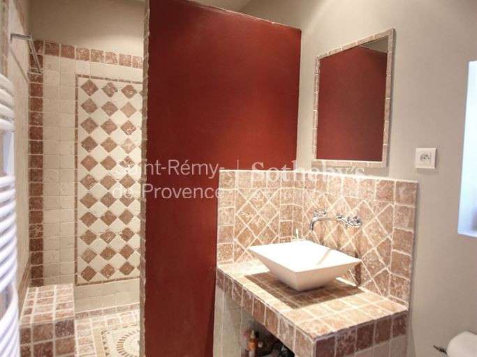 Property Saint-Étienne-du-Grès