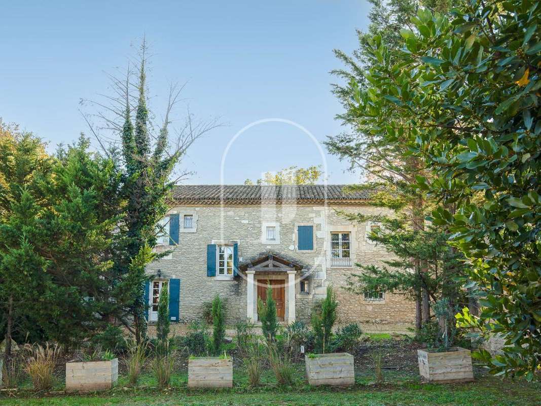 Propriété Saint-Étienne-du-Grès