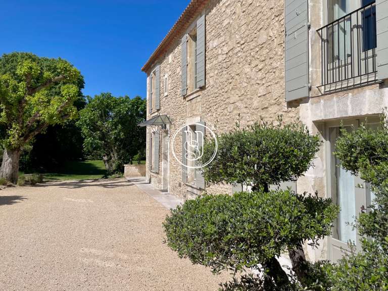 Villa Saint-Étienne-du-Grès - 10 bedrooms - 495m²