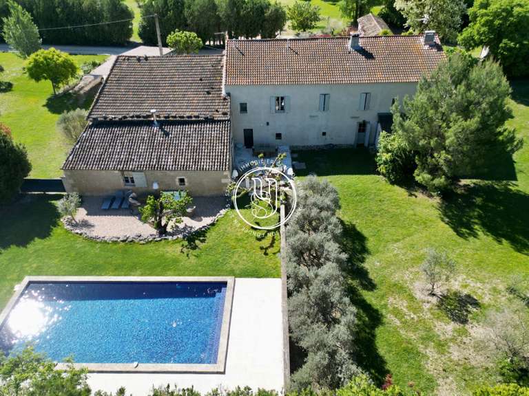 Villa Saint-Étienne-du-Grès - 10 chambres - 495m²