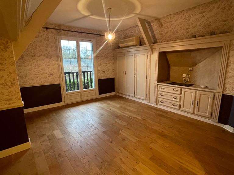 Maison Saint-Étienne-du-Rouvray - 6 chambres - 292m²