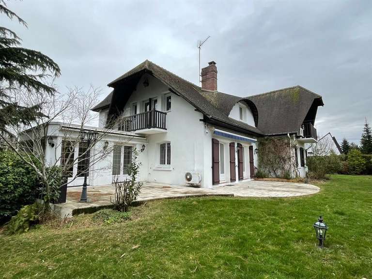 House Saint-Étienne-du-Rouvray - 6 bedrooms - 292m²