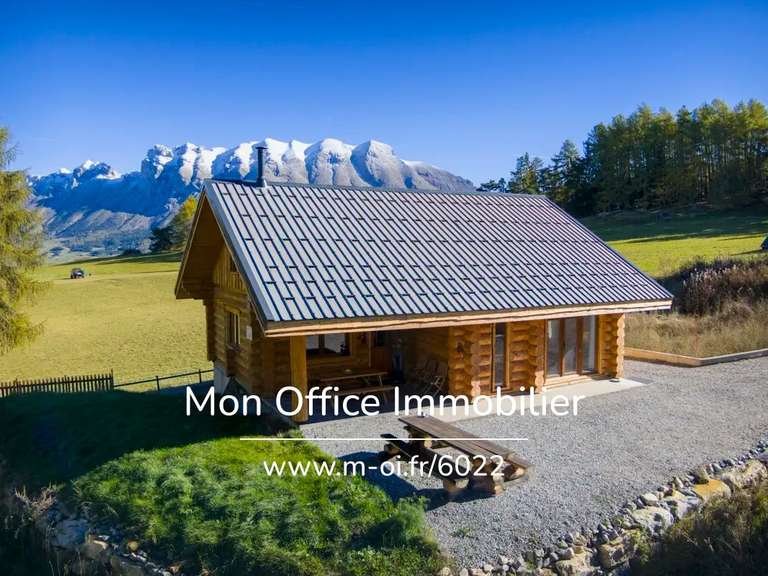 Chalet Saint-Étienne-en-Dévoluy - 5 chambres - 150m²