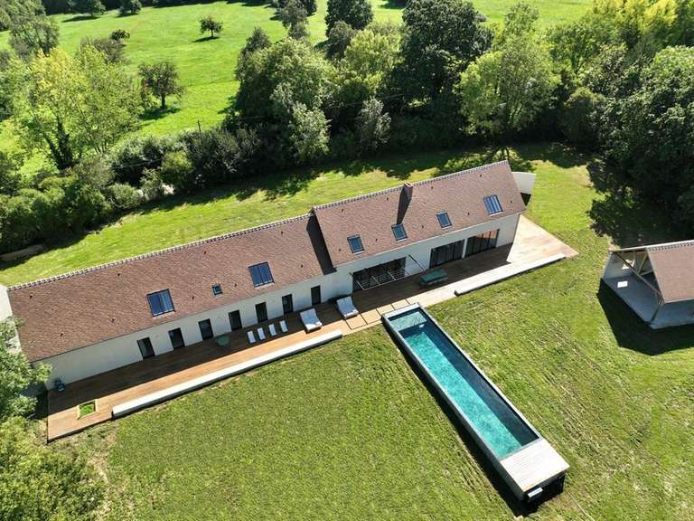 Maison Saint-Étienne-la-Thillaye - 7 chambres - 549m²