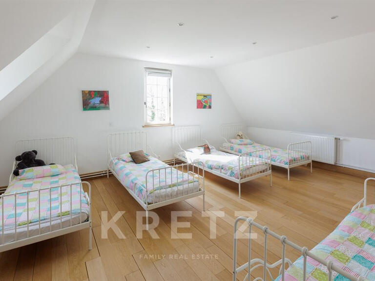 Maison Saint-Étienne-la-Thillaye - 6 chambres - 280m²