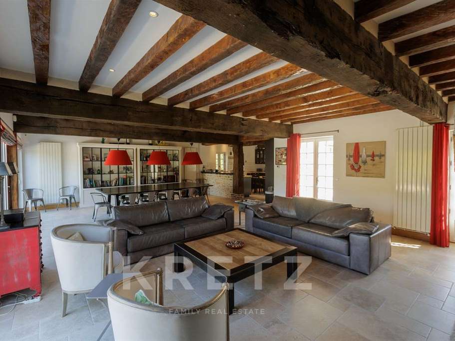 Maison Saint-Étienne-la-Thillaye