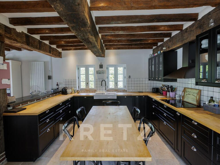 Maison Saint-Étienne-la-Thillaye - 6 chambres - 280m²