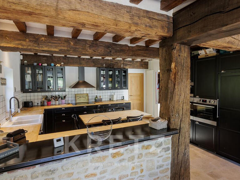 Maison Saint-Étienne-la-Thillaye - 6 chambres - 280m²
