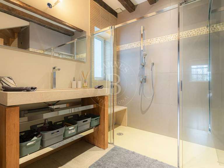 Maison Saint-Étienne-la-Thillaye - 6 chambres - 280m²