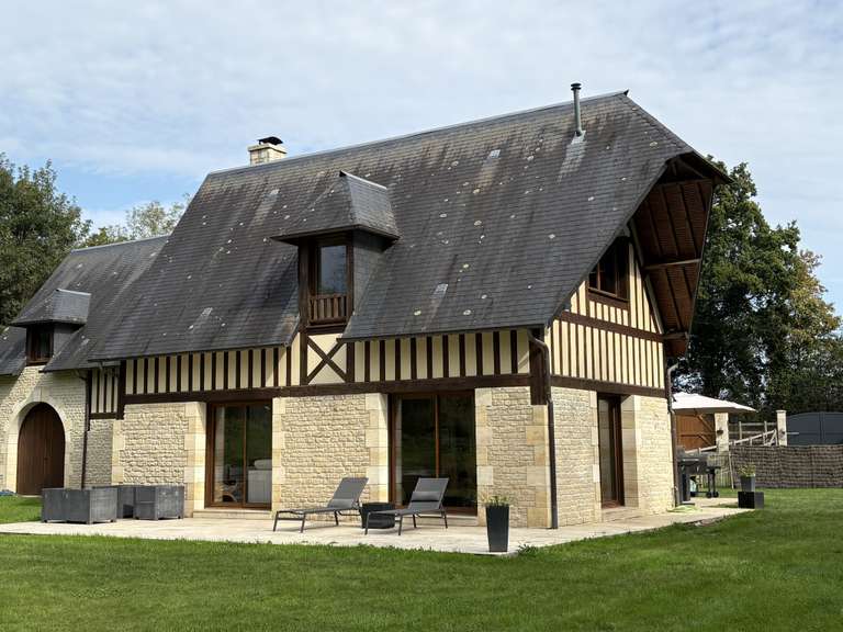 House Saint-Étienne-la-Thillaye - 7 bedrooms - 410m²