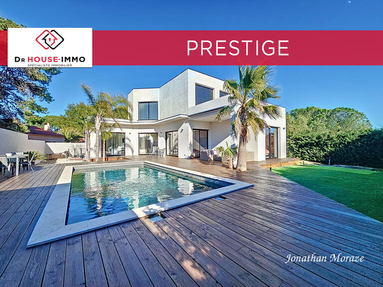 Villa Saint-Féliu-d'Avall - 4 chambres - 187m²