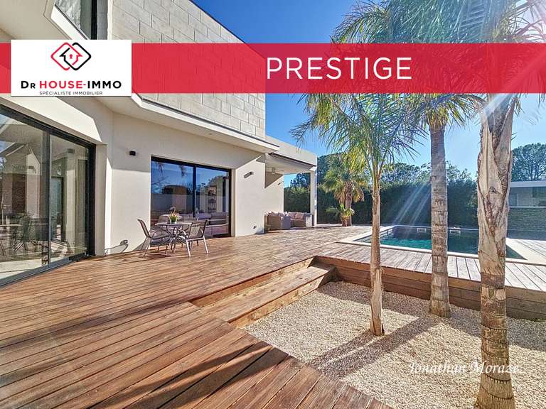 Villa Saint-Féliu-d'Avall - 4 bedrooms - 187m²