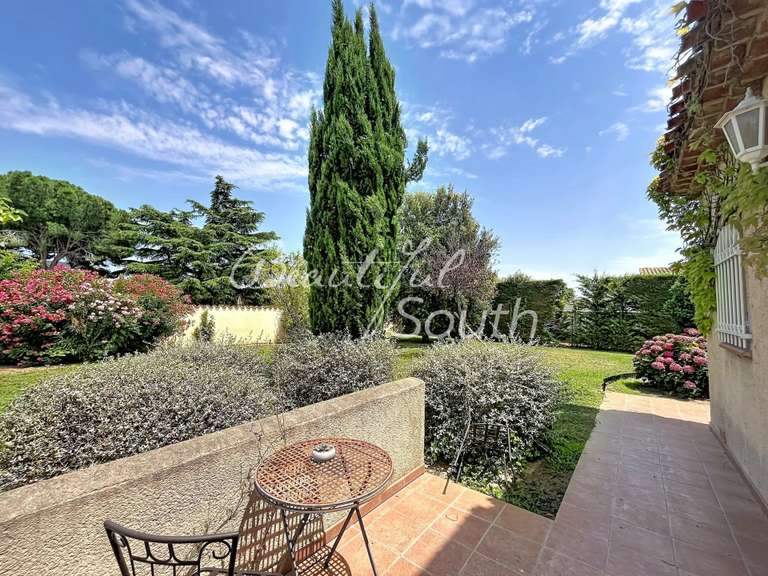 Villa Saint-Féliu-d'Avall - 5 chambres - 315m²