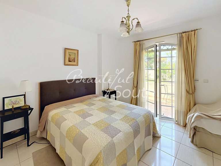 Villa Saint-Féliu-d'Avall - 5 chambres - 315m²