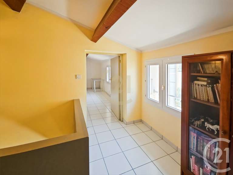 Appartement Saint-Florent - 3 chambres - 13m²
