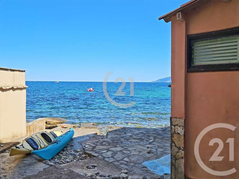 Appartement Saint-Florent - 3 chambres - 13m²