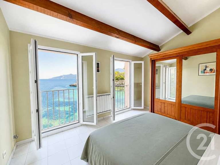 Appartement Saint-Florent - 3 chambres - 97m²