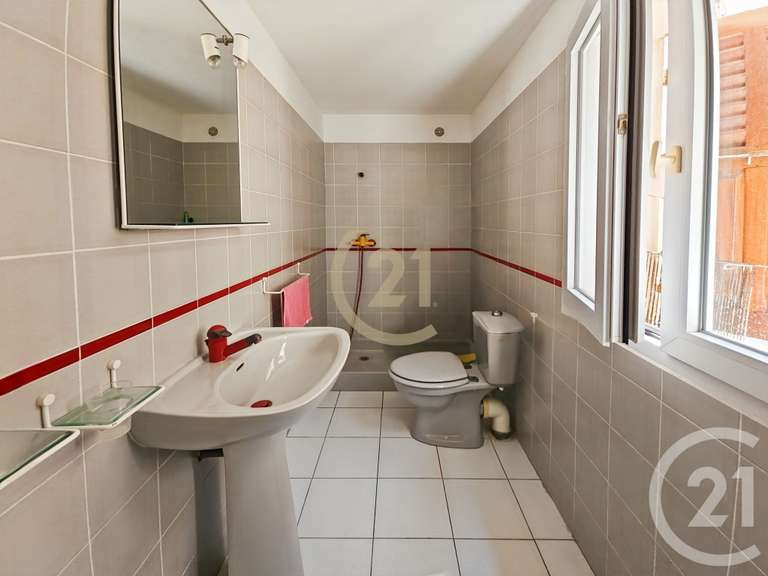Appartement Saint-Florent - 3 chambres - 13m²
