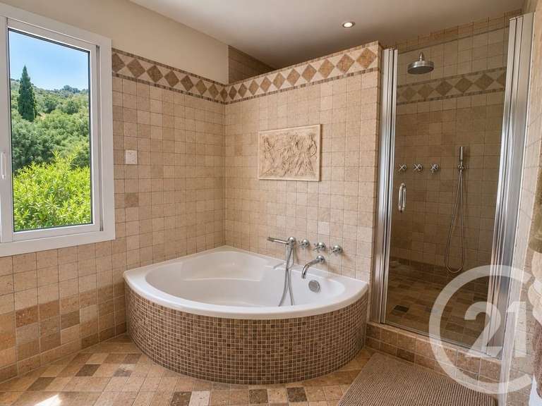 Maison Saint-Florent - 4 chambres - 318m²