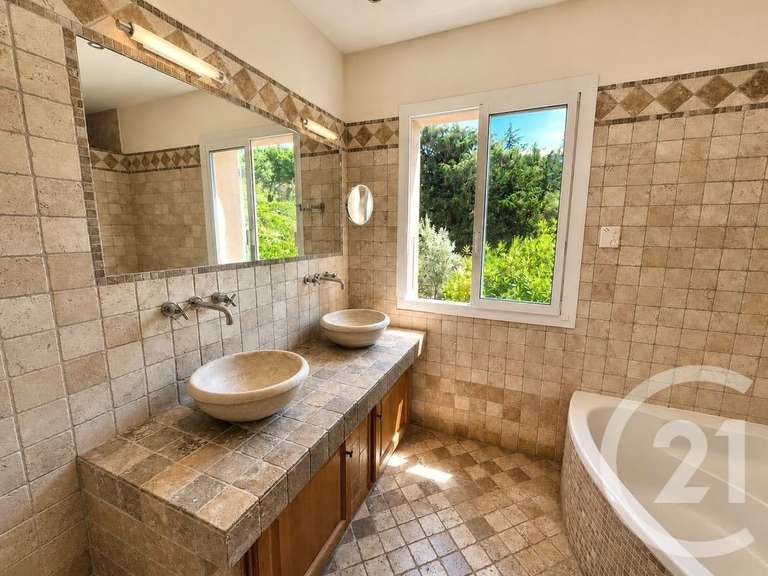 Maison Saint-Florent - 4 chambres - 318m²