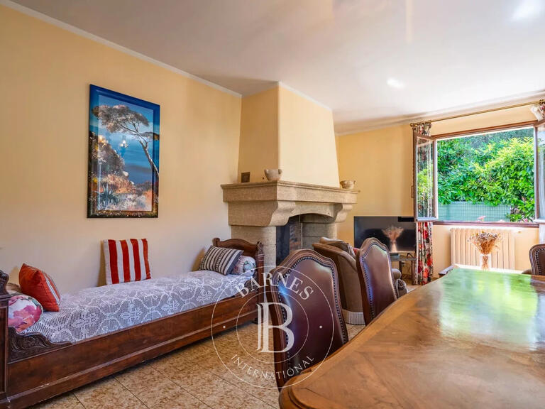 Maison Saint-Florent - 5 chambres - 849m²