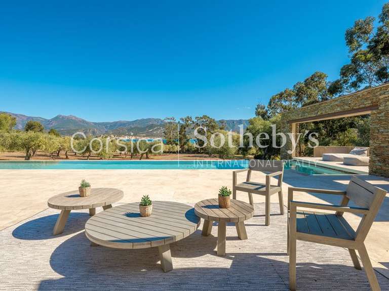 House Saint-Florent - 6 bedrooms - 500m²