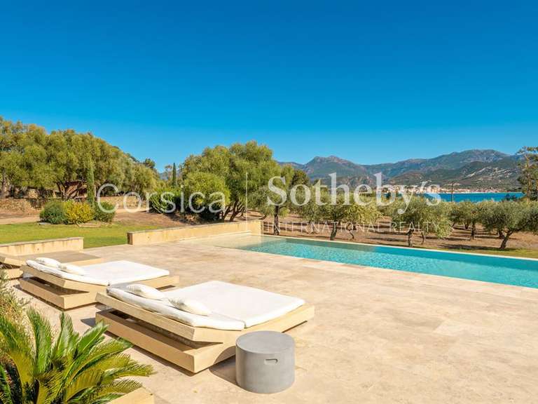 House Saint-Florent - 6 bedrooms - 500m²