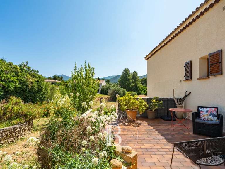 Maison Saint-Florent - 5 chambres - 150m²