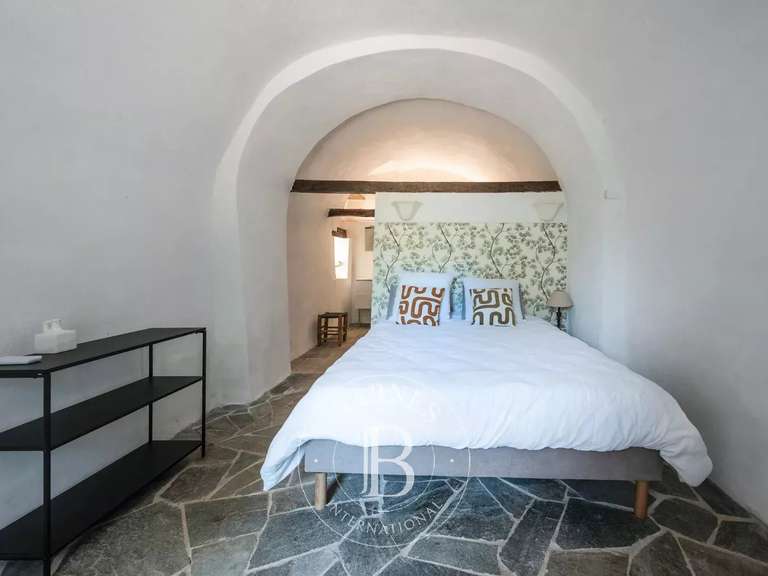 Maison Saint-Florent - 7 chambres - 305m²