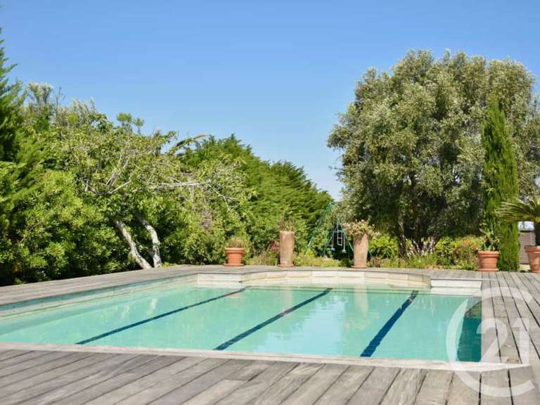 Maison Saint-Florent - 10 chambres - 420m²