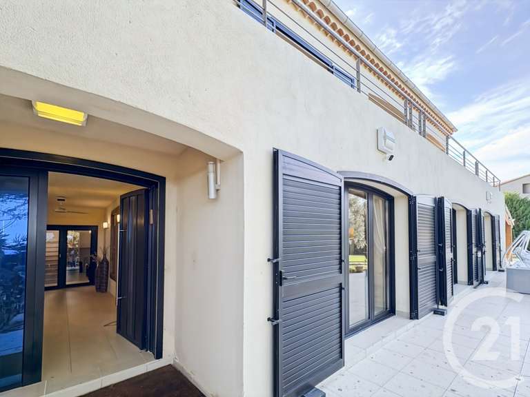 Maison Saint-Florent - 10 chambres - 420m²