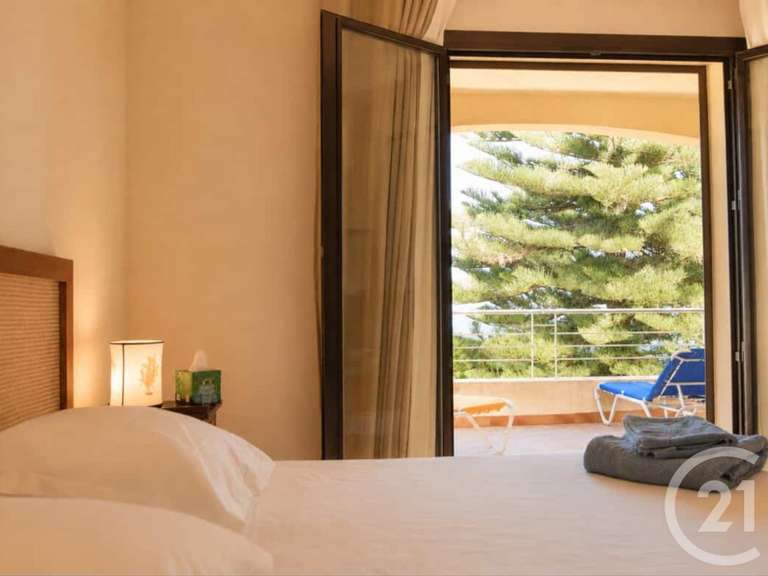 Maison Saint-Florent - 10 chambres - 420m²