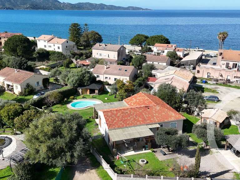 Maison Saint-Florent - 4 chambres - 118m²