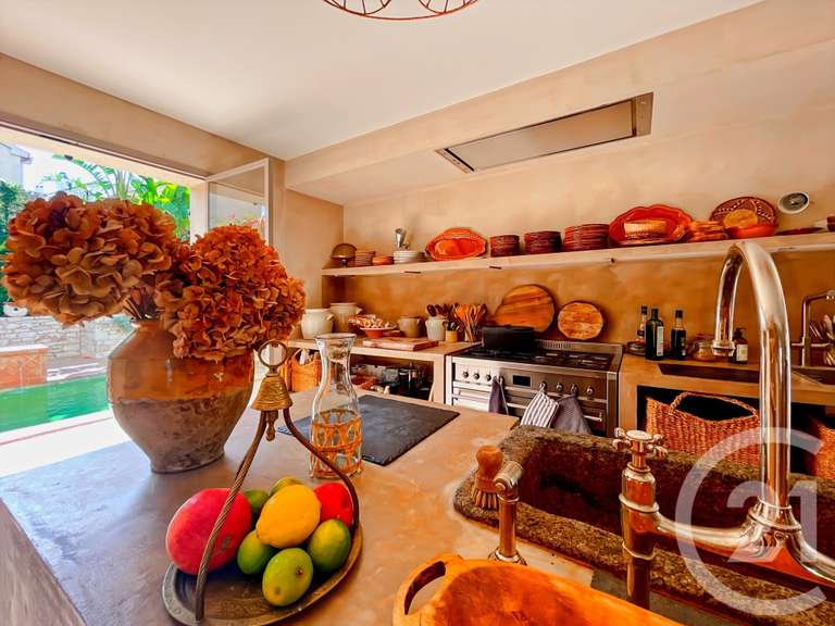 Maison Saint-Florent - 6 chambres - 303m²